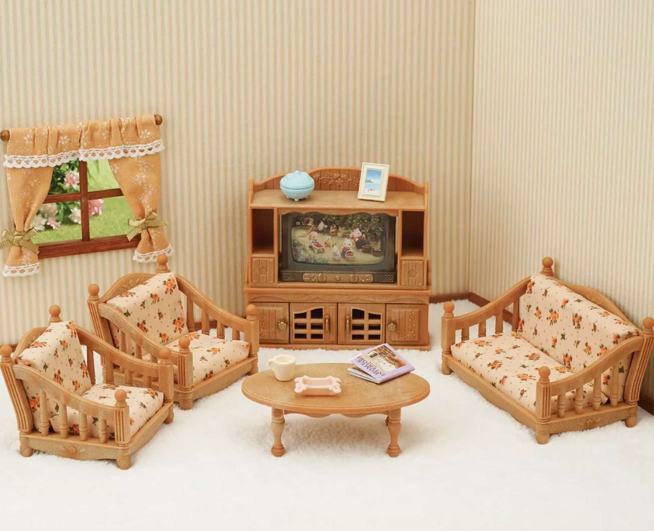 Calico Critters Comfy Living Room Set