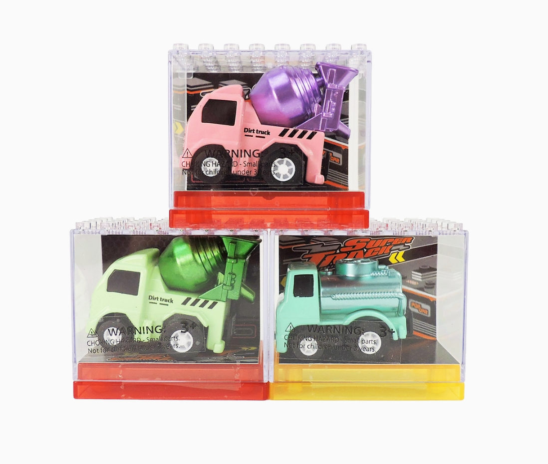 Medium Vehicle in Building Block Box