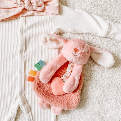 Itzy Friends Lovey Plush - Ana the Bunny