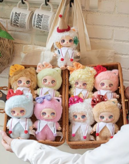 Lila's Lucky Cat Honeyland Enchantment Plush Blind Box