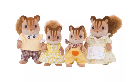 Calico Critters Walnut Squirrel Family