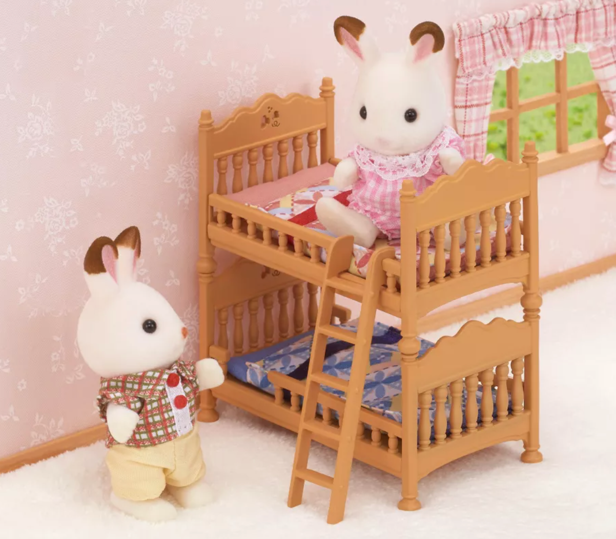 Calico Critters Children's Bedroom Set