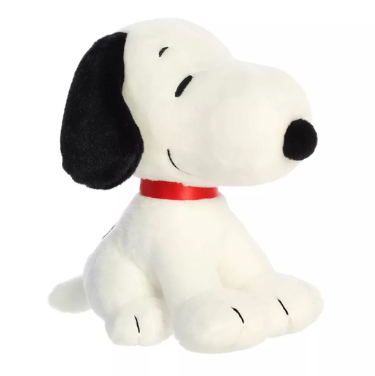 9" Seated Snoopy