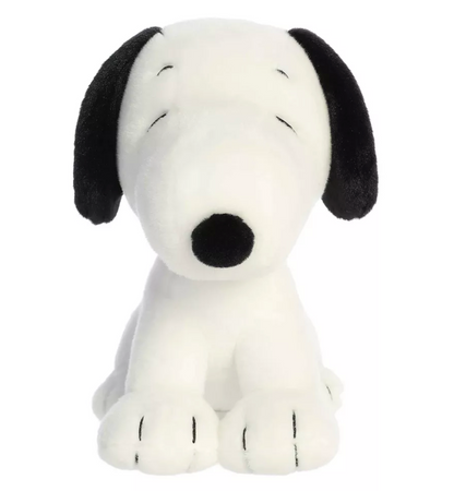 9" Seated Snoopy