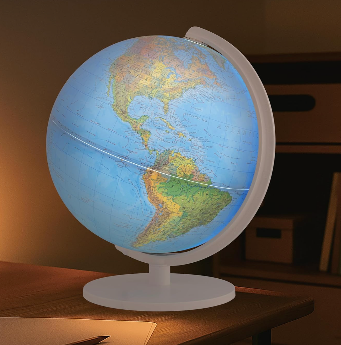 The Thames & Kosmos Illuminated Geopolitical Globe