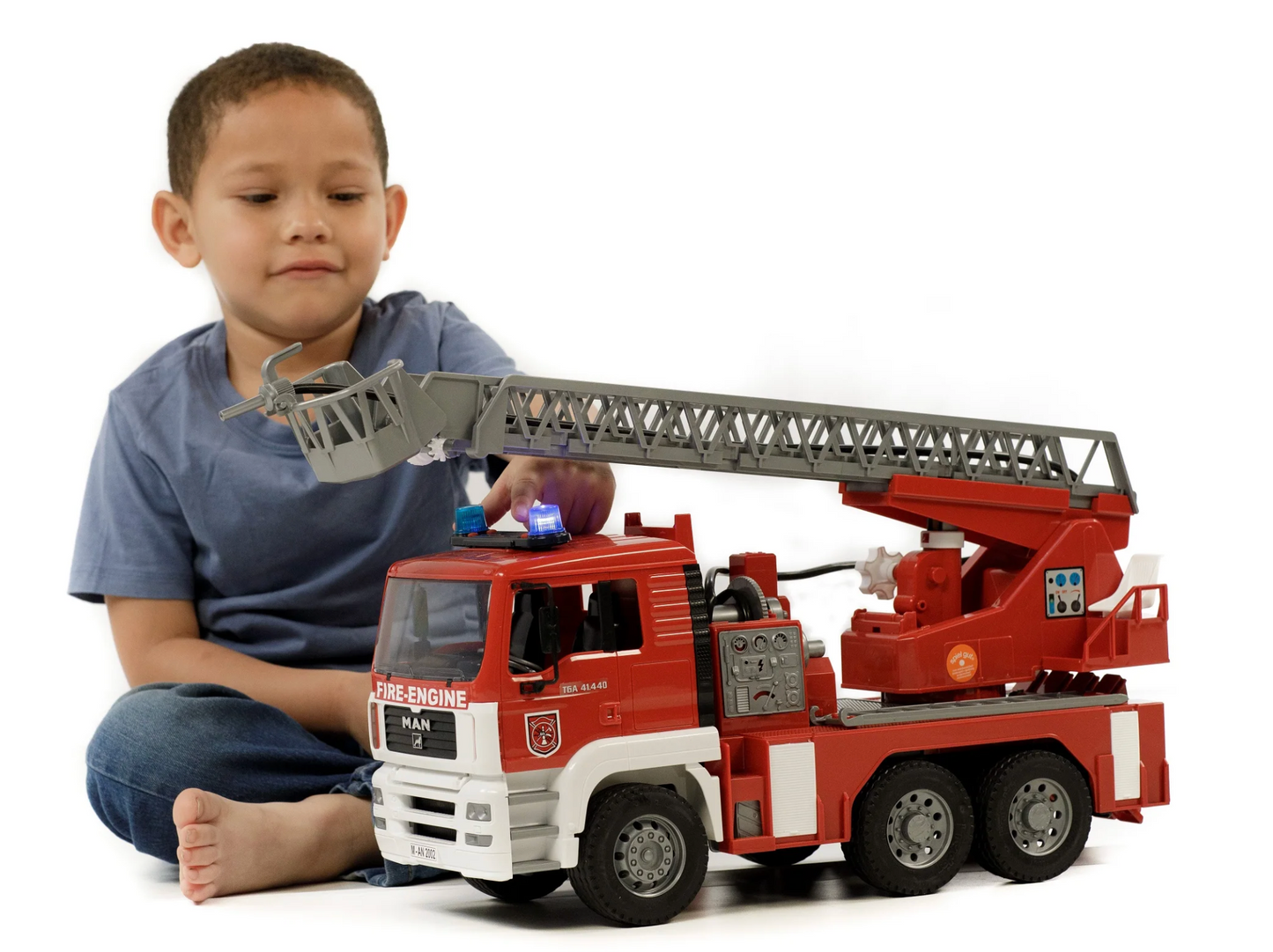 Man Light & Sound Fire Engine with Water Pump