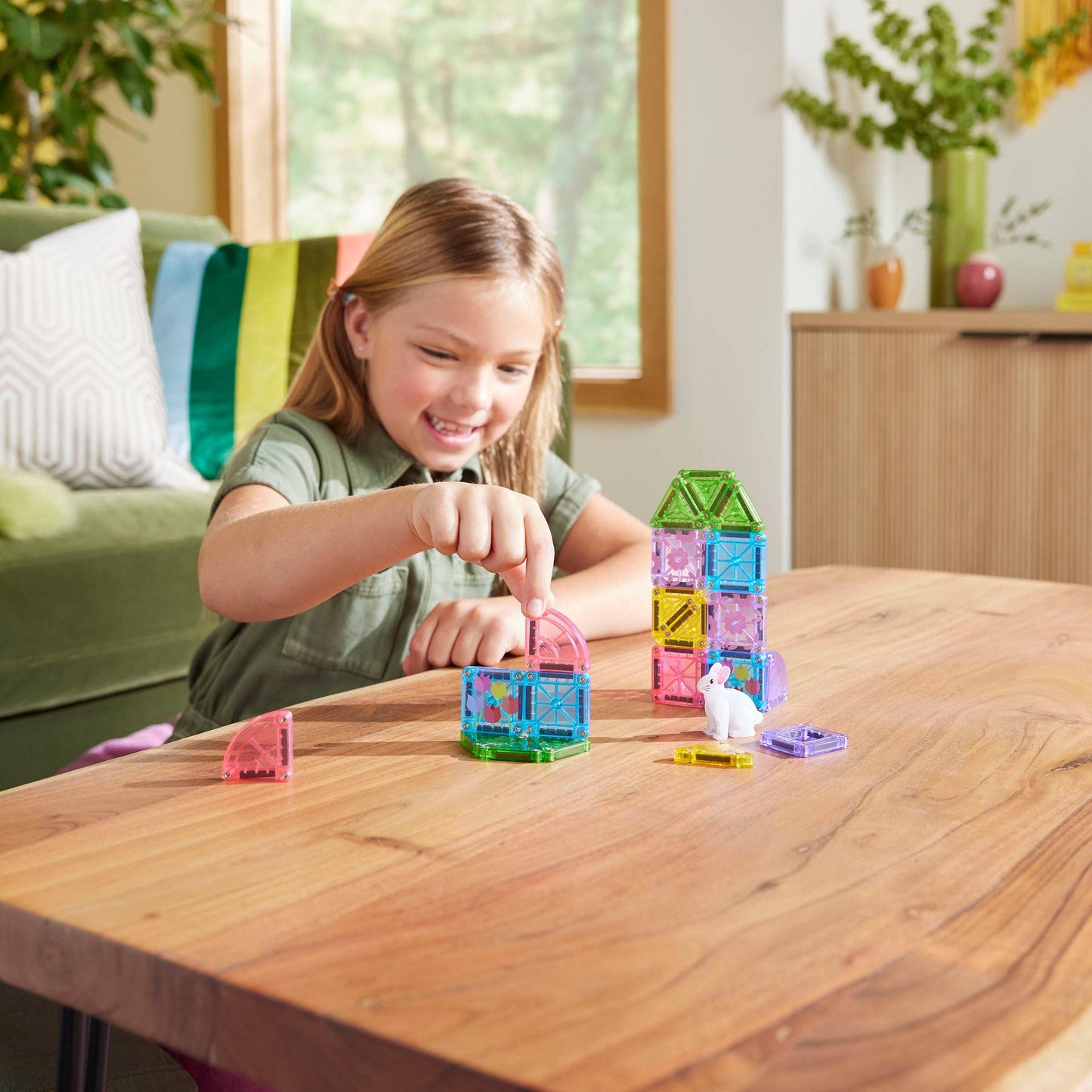 Magna-Tiles MicroMAGS Spring Garden 24 Piece Travel Set